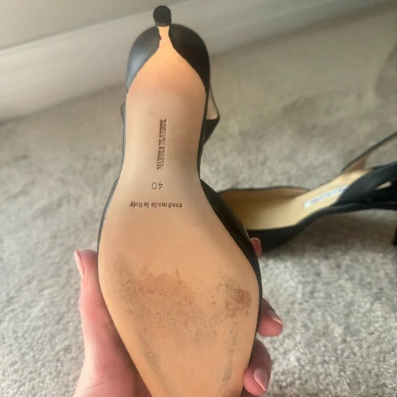 Manolo Blahnik Black Heels Size 40 - Picture 3 of 4